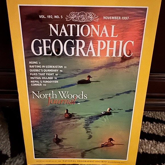 National Geographic Complete 1997 Issues with Maps - Picture 12 of 13